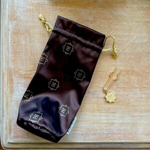 Montale perfume bag + key